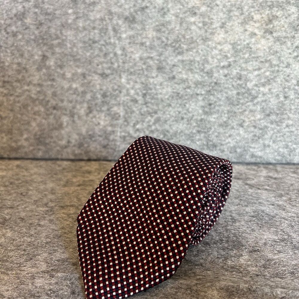 Brooks Brothers‎ Makers Pure Silk Tie Made In USA